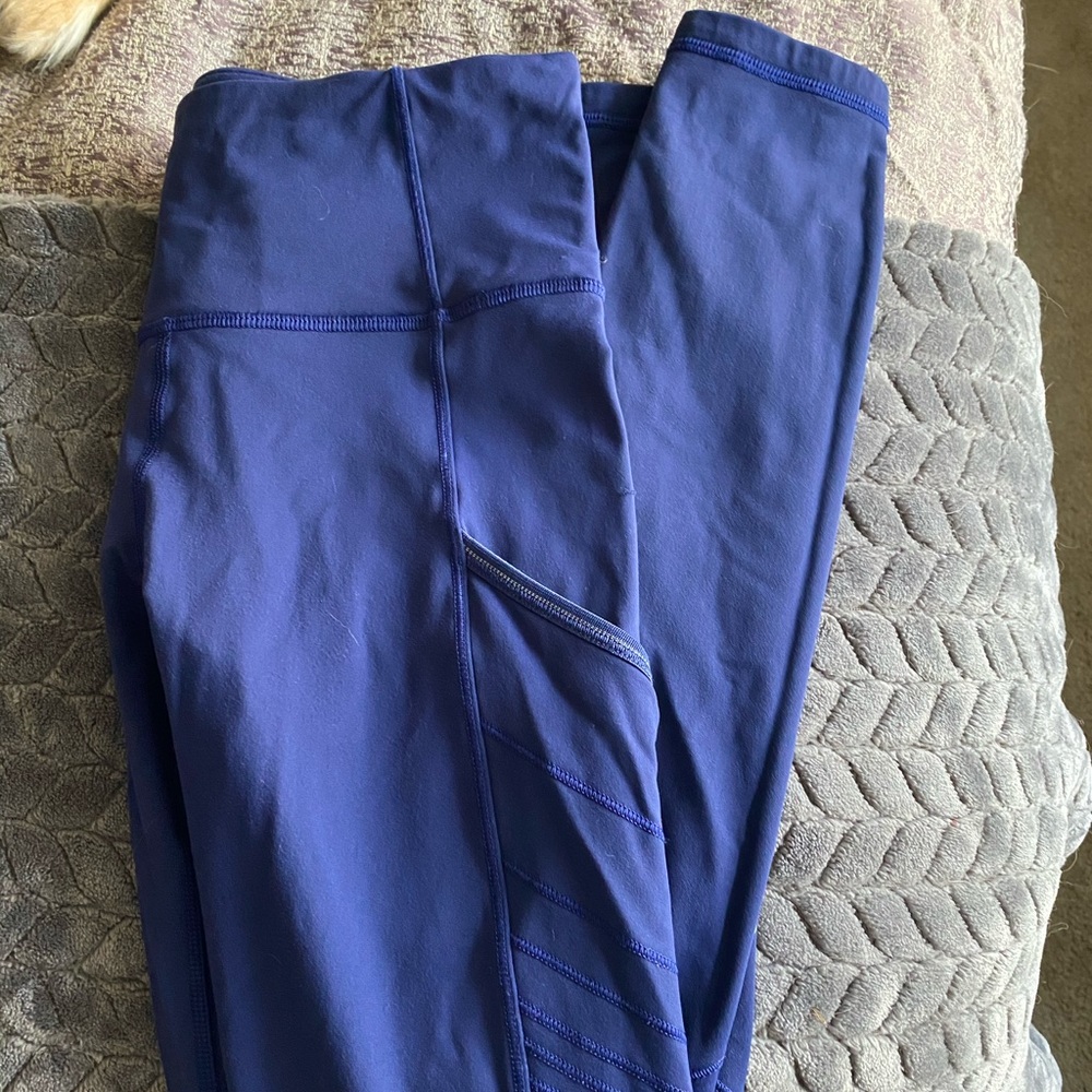 Lululemon high waisted navy leggings